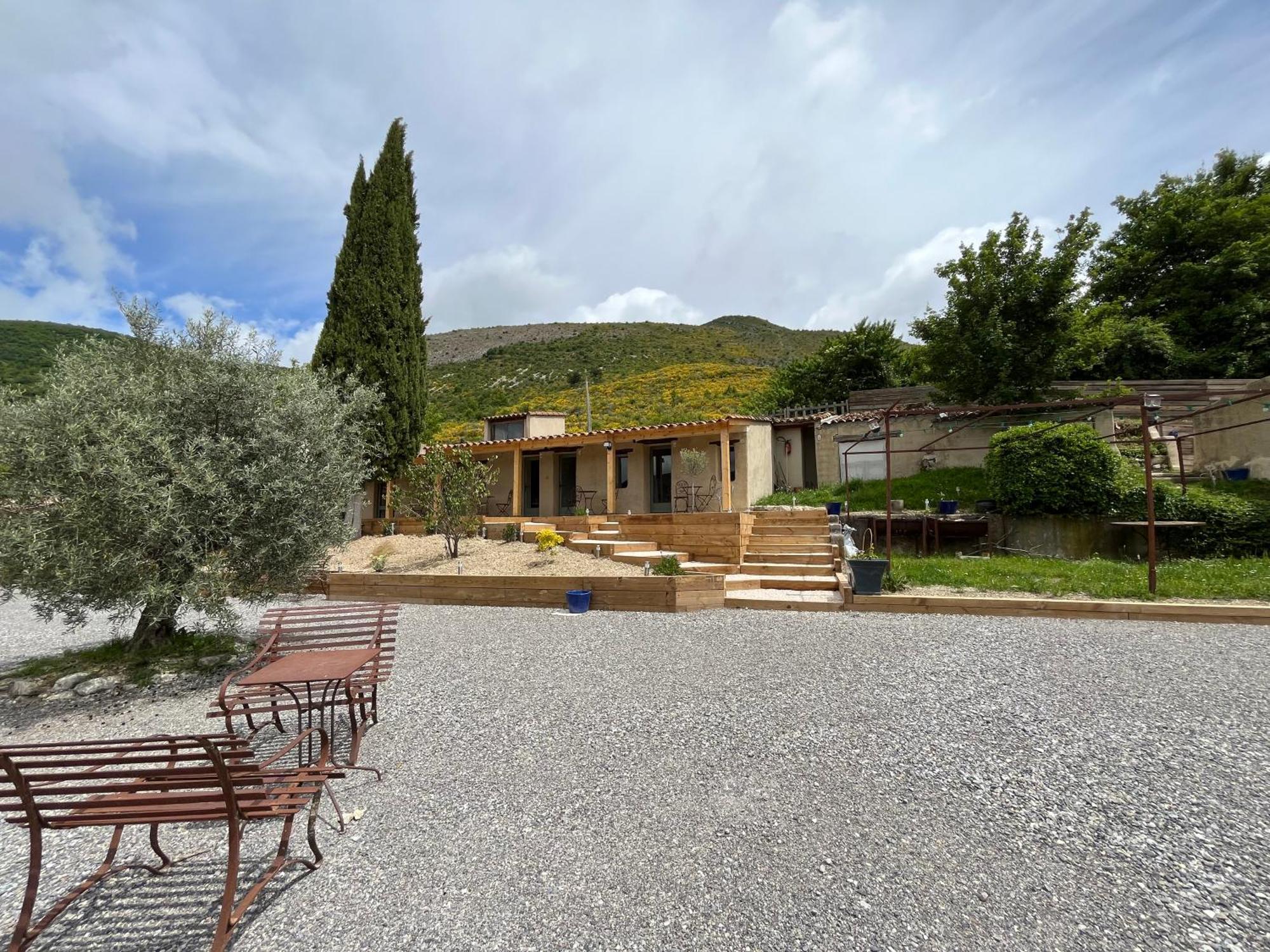 Les Ricoux Διαμέρισμα Montfroc Εξωτερικό φωτογραφία